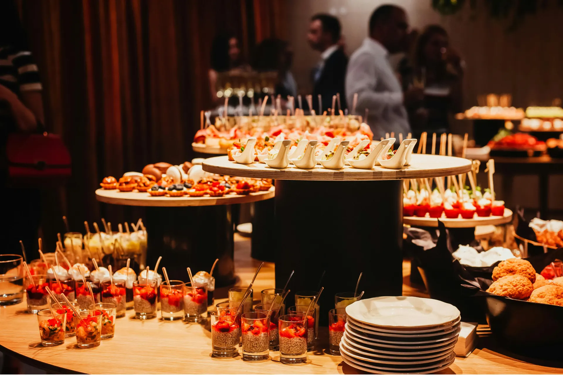 Canapé display at a large-scale reception